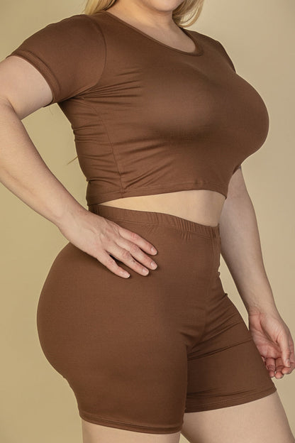 Plus Size Short Sleeve Crop Top & Shorts Set (CAPELLA)-3