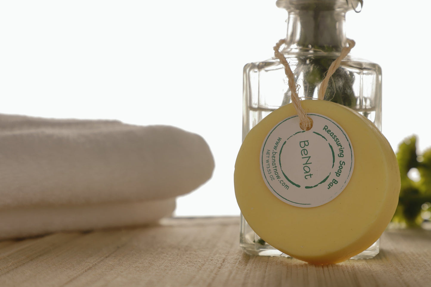 Reassuring Soap Bar. Wheat, Olive, and Almond Oil.-4